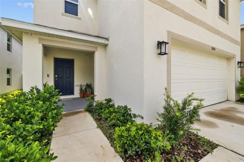 House in Dade City, Florida 4 bedrooms, 207.92 sq.m. № 1759386 - photo 3