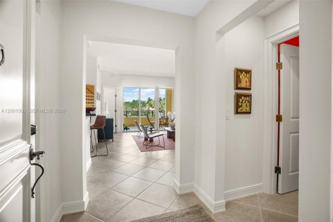 Condo in Weston, Florida, 2 bedrooms  № 2068329 - photo 19