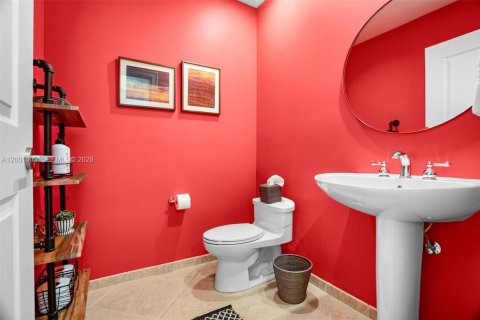 Condo in Weston, Florida, 2 bedrooms  № 2068329 - photo 21