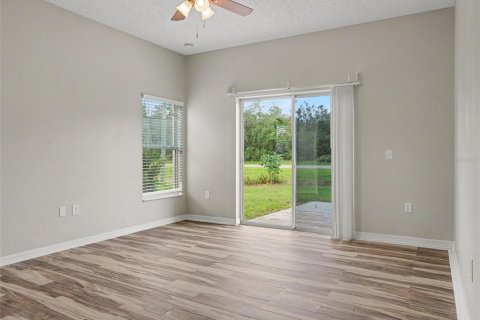 Villa ou maison à vendre à Poinciana, Floride: 4 chambres, 193.79 m2 № 2388919 - photo 9