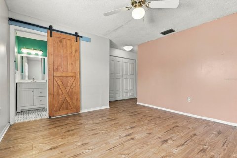 Casa en venta en New Port Richey, Florida, 3 dormitorios, 113.99 m2 № 2400282 - foto 27