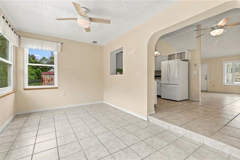 Casa en venta en New Port Richey, Florida, 3 dormitorios, 113.99 m2 № 2400282 - foto 18