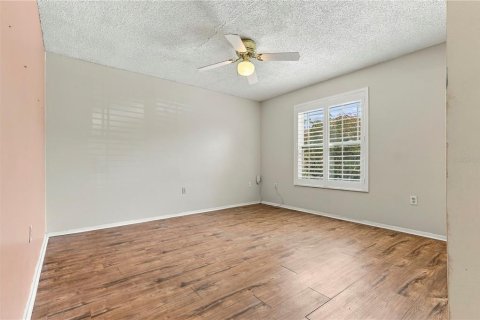 Casa en venta en New Port Richey, Florida, 3 dormitorios, 113.99 m2 № 2400282 - foto 25