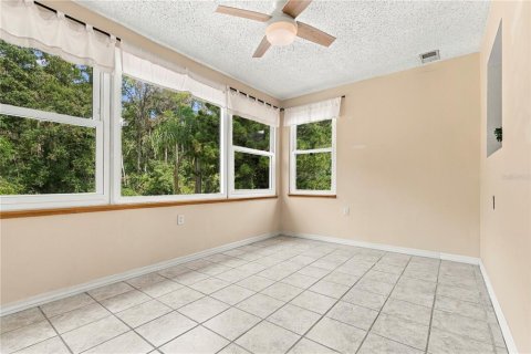 Casa en venta en New Port Richey, Florida, 3 dormitorios, 113.99 m2 № 2400282 - foto 16