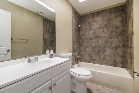 Villa ou maison à louer à Edgewater, Floride: 3 chambres, 115.2 m2 № 1820841 - photo 15
