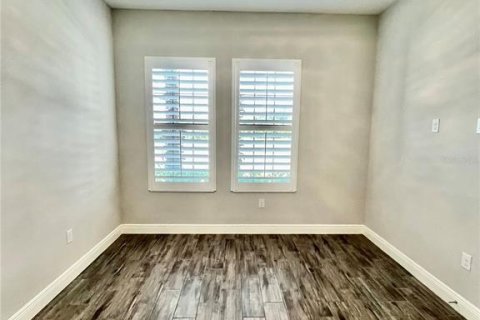 House in Land O' Lakes, Florida 4 bedrooms, 294.31 sq.m. № 2278089 - photo 9