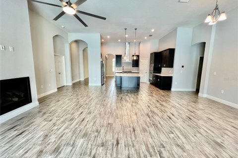 House in Land O' Lakes, Florida 4 bedrooms, 294.31 sq.m. № 2278089 - photo 26