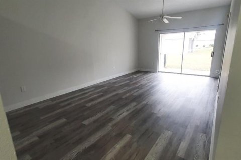 Townhouse in Orlando, Florida 3 bedrooms, 106.74 sq.m. № 2226754 - photo 4
