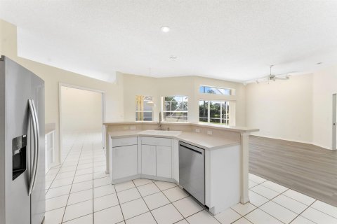 Villa ou maison à louer à Wellington, Floride: 3 chambres, 188.41 m2 № 2392596 - photo 19