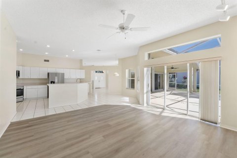 Villa ou maison à louer à Wellington, Floride: 3 chambres, 188.41 m2 № 2392596 - photo 13