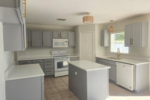 Купить виллу или дом в Киссимми, Флорида 9 комнат, 222.22м2, № 2200978 - фото 4