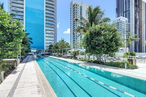 Купить кондоминиум в Майами, Флорида 1 спальня, 63.17м2, № 2009937 - фото 12