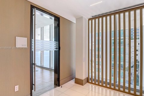 Купить кондоминиум в Майами, Флорида 1 спальня, 63.17м2, № 2009937 - фото 19