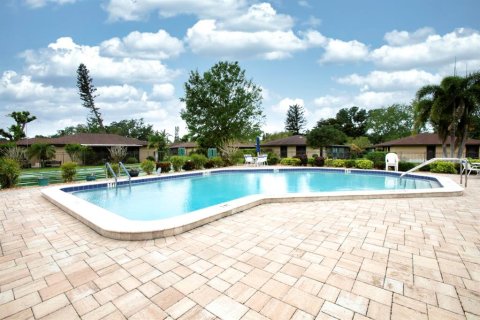 Villa ou maison à vendre à Bradenton, Floride: 2 chambres, 135.82 m2 № 1813073 - photo 20