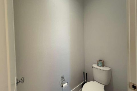 Townhouse in Palm Beach Gardens, Florida 3 bedrooms, 209.22 sq.m. № 2376508 - photo 17