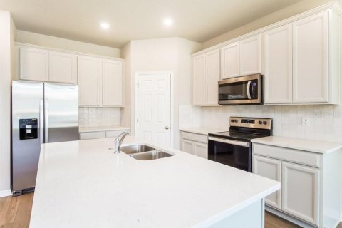 Casa en alquiler en Clermont, Florida, 4 dormitorios, 163.88 m2 № 1894713 - foto 8