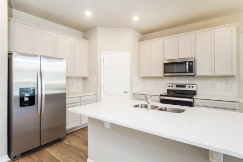 Casa en alquiler en Clermont, Florida, 4 dormitorios, 163.88 m2 № 1894713 - foto 7