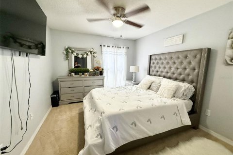 House in Riverview, Florida 3 bedrooms, 193.42 sq.m. № 1903165 - photo 25