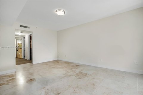 Copropriété à vendre à Miami, Floride: 5 chambres № 1934086 - photo 14