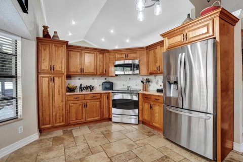 House in Davie, Florida 4 bedrooms, 227.89 sq.m. № 2087584 - photo 4