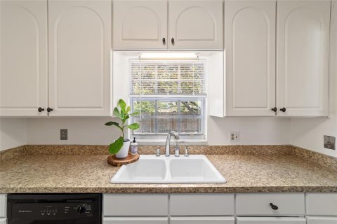 Casa en venta en Ocala, Florida, 3 dormitorios, 158.31 m2 № 1801611 - foto 25