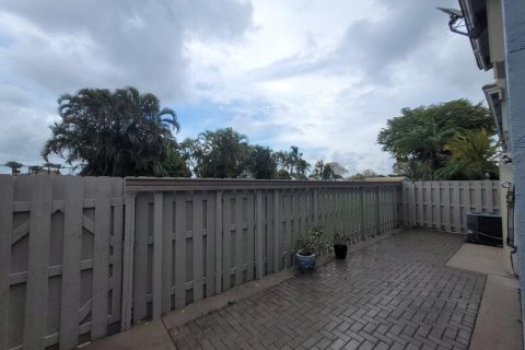 Adosado en venta en Boynton Beach, Florida, 3 dormitorios, 157.19 m2 № 2146012 - foto 28