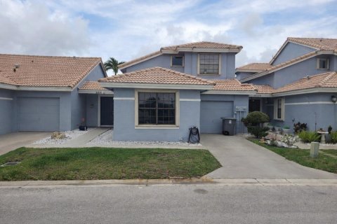 Touwnhouse à Boynton Beach, Floride 3 chambres, 157.19 m2 № 2146012