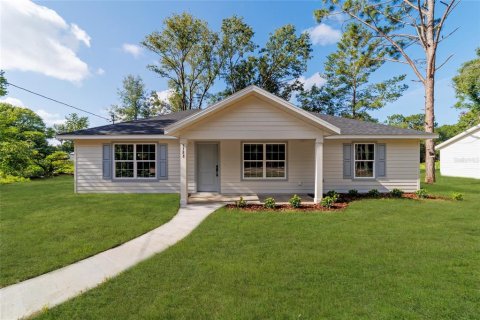 House in Ocala, Florida 3 bedrooms, 115.2 sq.m. № 1803897 - photo 1