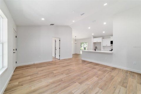 House in Ocala, Florida 3 bedrooms, 115.2 sq.m. № 1803897 - photo 6