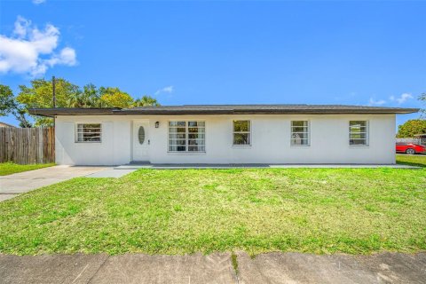 Casa en Tampa, Florida 4 dormitorios, 129.32 m2 № 2104950