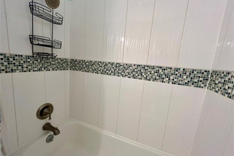 Condo in Clearwater, Florida, 2 bedrooms № 2155965 - photo 24