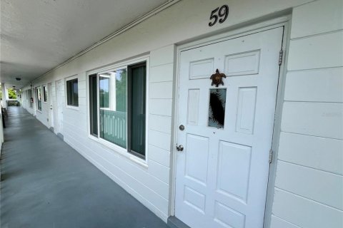 Condo in Clearwater, Florida, 2 bedrooms № 2155965 - photo 3