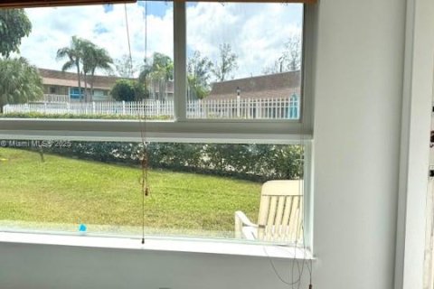 Copropriété à louer à Miami Lakes, Floride: 1 chambre, 65.03 m2 № 1956920 - photo 21