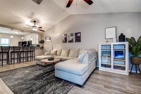 Condominio en venta en Clearwater, Florida, 2 dormitorios, 85.01 m2 № 1772870 - foto 11