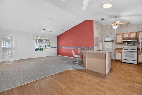 Villa ou maison à vendre à The Villages, Floride: 2 chambres, 134.52 m2 № 2416498 - photo 7