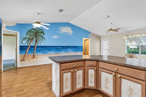 Villa ou maison à vendre à The Villages, Floride: 2 chambres, 134.52 m2 № 2416498 - photo 13