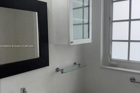 Copropriété à louer à Miami Beach, Floride: 41.43 m2 № 1946304 - photo 4