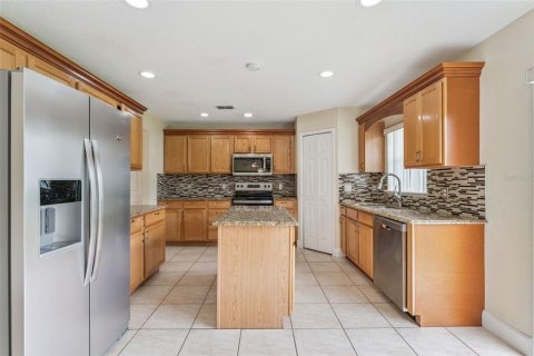 Villa ou maison à louer à Ocoee, Floride: 4 chambres, 227.7 m2 № 2385739 - photo 10