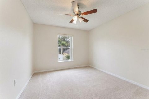 Villa ou maison à louer à Ocoee, Floride: 4 chambres, 227.7 m2 № 2385739 - photo 17