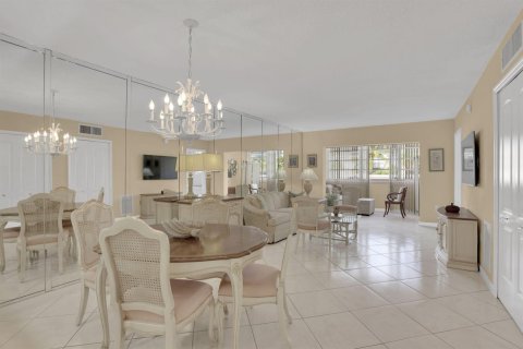 Condominio en venta en Hallandale Beach, Florida, 2 dormitorios, 82.5 m2 № 2077494 - foto 6