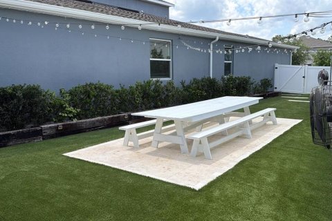 Villa ou maison à louer à Kissimmee, Floride: 5 chambres, 254.18 m2 № 2112400 - photo 17