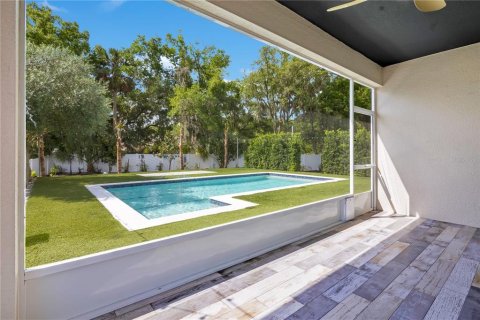 Villa ou maison à louer à Kissimmee, Floride: 5 chambres, 254.18 m2 № 2112400 - photo 11