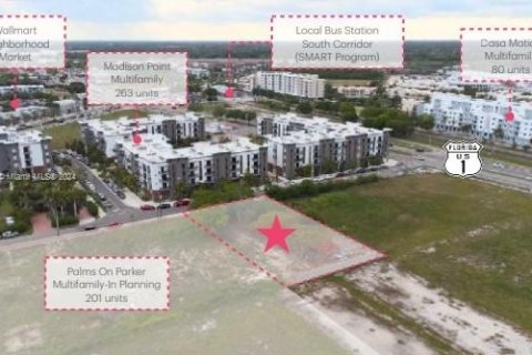 Commercial property in Homestead, Florida № 1221047 - photo 5