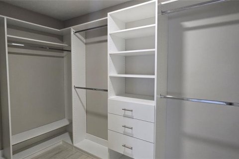 Villa ou maison à vendre à Orlando, Floride: 4 chambres, 174.01 m2 № 2427223 - photo 12