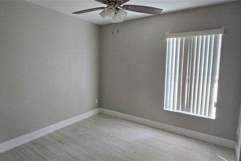 Villa ou maison à vendre à Orlando, Floride: 4 chambres, 174.01 m2 № 2427223 - photo 18