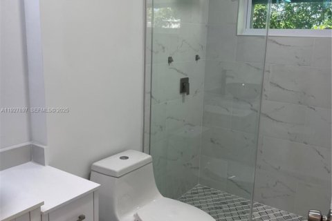 Touwnhouse à louer à Miami, Floride: 2 chambres, 117.61 m2 № 1987410 - photo 16