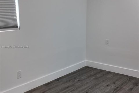 Купить виллу или дом в Холливуд, Флорида 3 спальни, 120.96м2, № 1988417 - фото 26