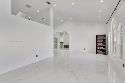 Casa en venta en Loxahatchee Groves, Florida, 4 dormitorios, 222.41 m2 № 1770804 - foto 13