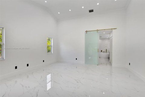 Casa en venta en Loxahatchee Groves, Florida, 4 dormitorios, 222.41 m2 № 1770804 - foto 19