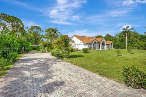 Casa en venta en Loxahatchee Groves, Florida, 4 dormitorios, 222.41 m2 № 1770804 - foto 8